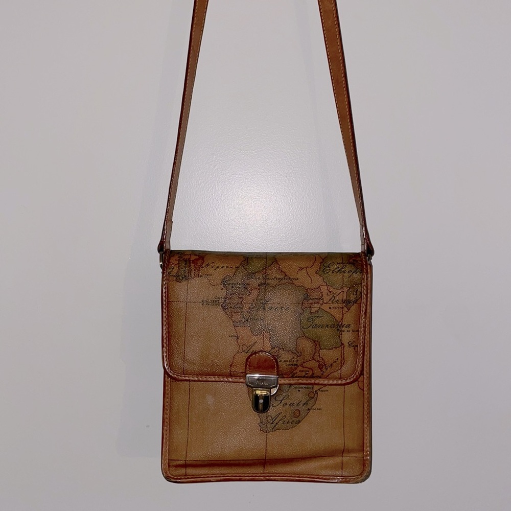 Alviero Martini crossbody